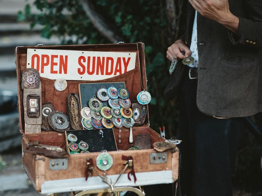 Crafting Captivating Headlines: Your awesome post title goes here Street vendor with a suitcase